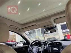 جاگوار XE